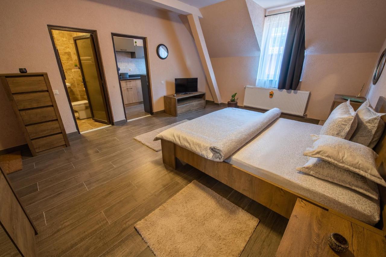 Braun Residence Săcele Eksteriør bilde