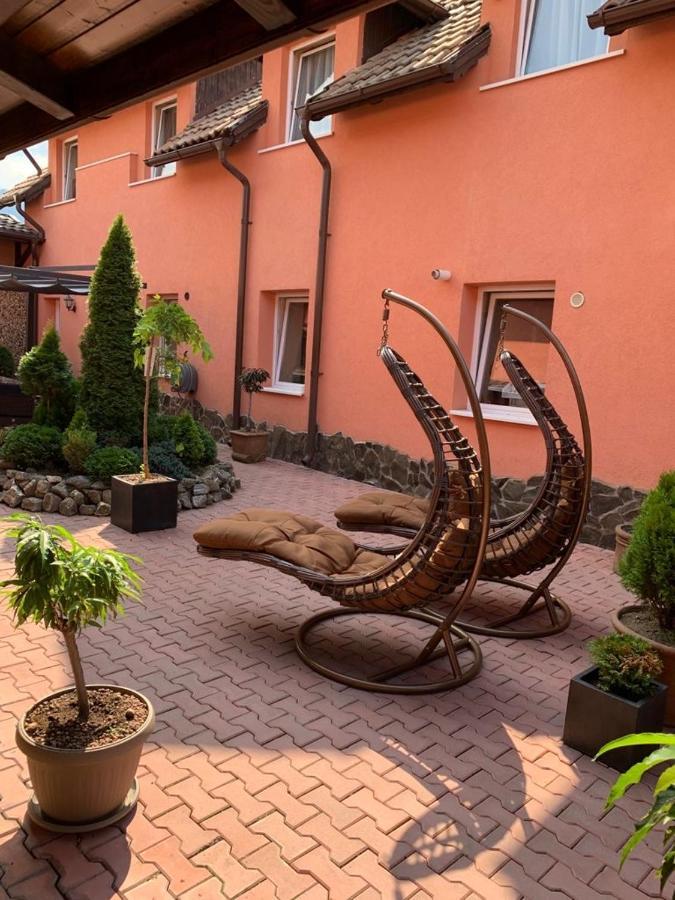 Braun Residence Săcele Eksteriør bilde